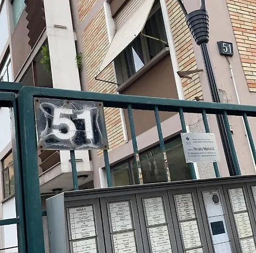 فندق مبيت وإفطار Gioli ميلان