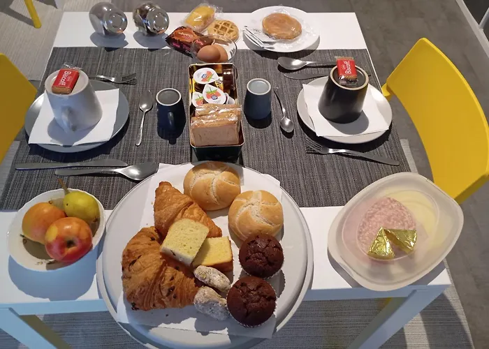 فندق مبيت وإفطار Gioli 3*